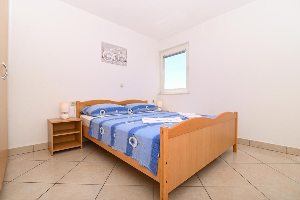 Apartmani Adria Trogir Exterior photo