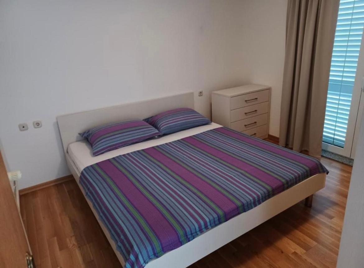 Apartmani Adria Trogir Exterior photo