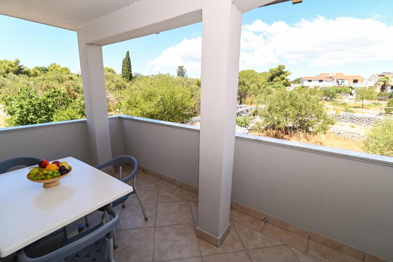 Apartmani Adria Trogir Exterior photo
