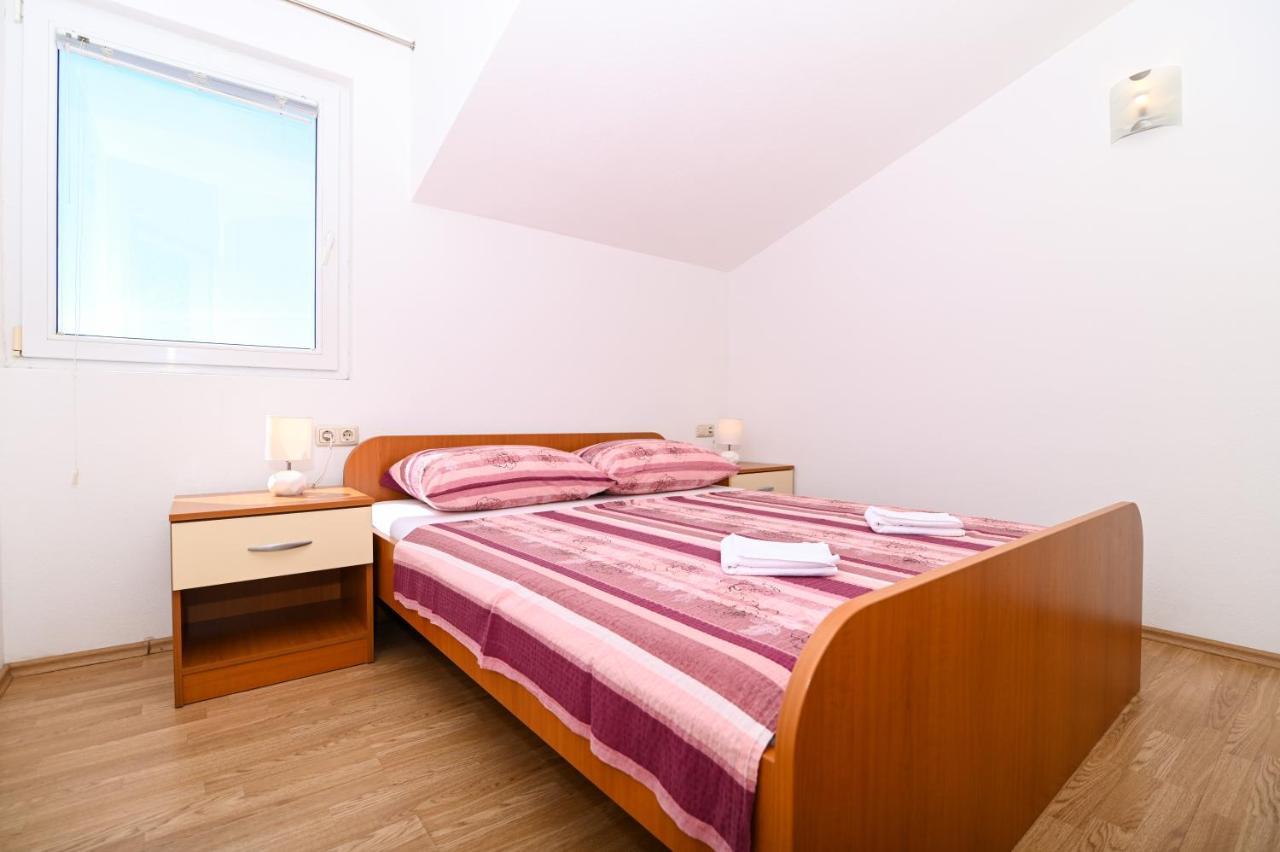 Apartmani Adria Trogir Exterior photo